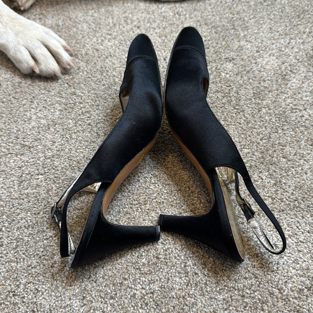 Salvatore Ferragamo | Vintage Sling Back Kitten Heels Pumps in Black Size 9 AA - Picture 4 of 13